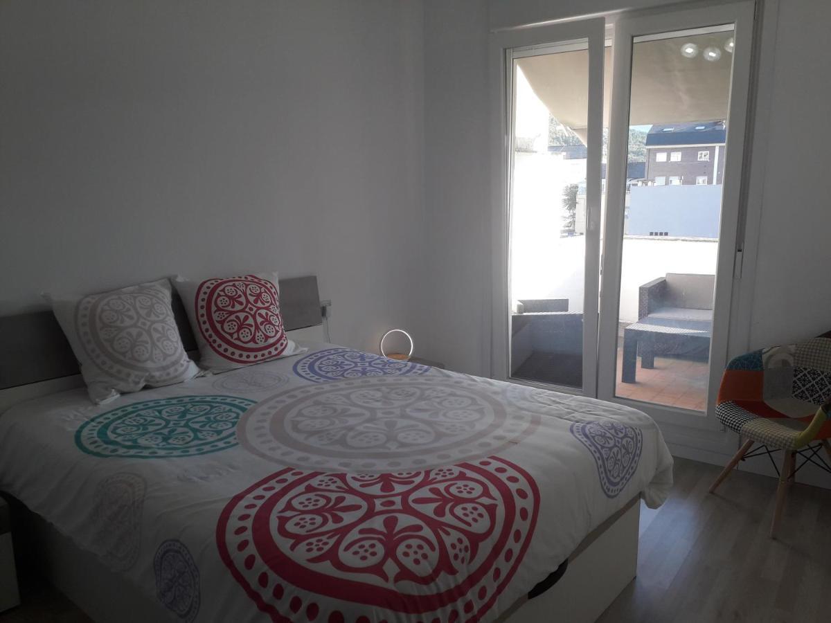 פונפרדה Jaen Apartment מראה חיצוני תמונה