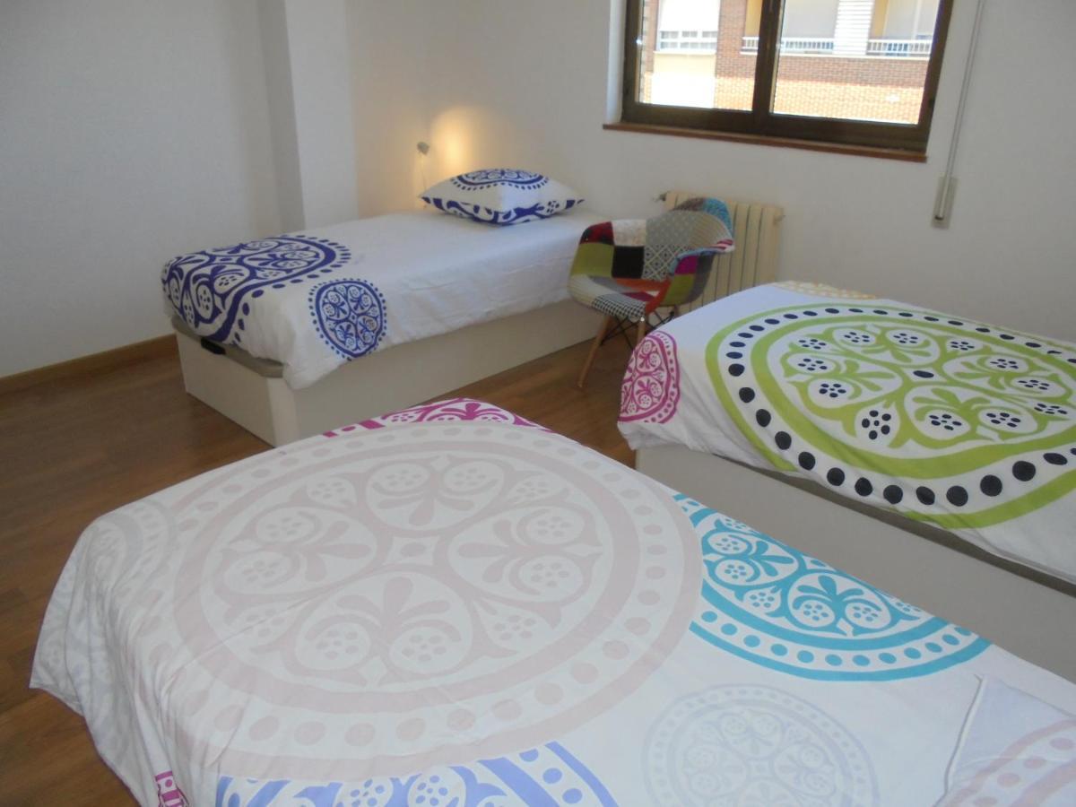 פונפרדה Jaen Apartment מראה חיצוני תמונה