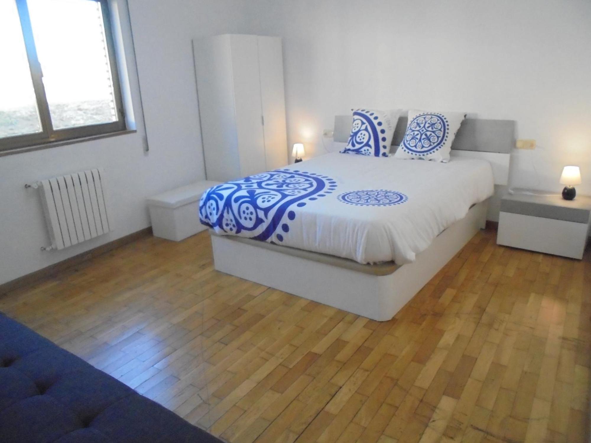 פונפרדה Jaen Apartment מראה חיצוני תמונה