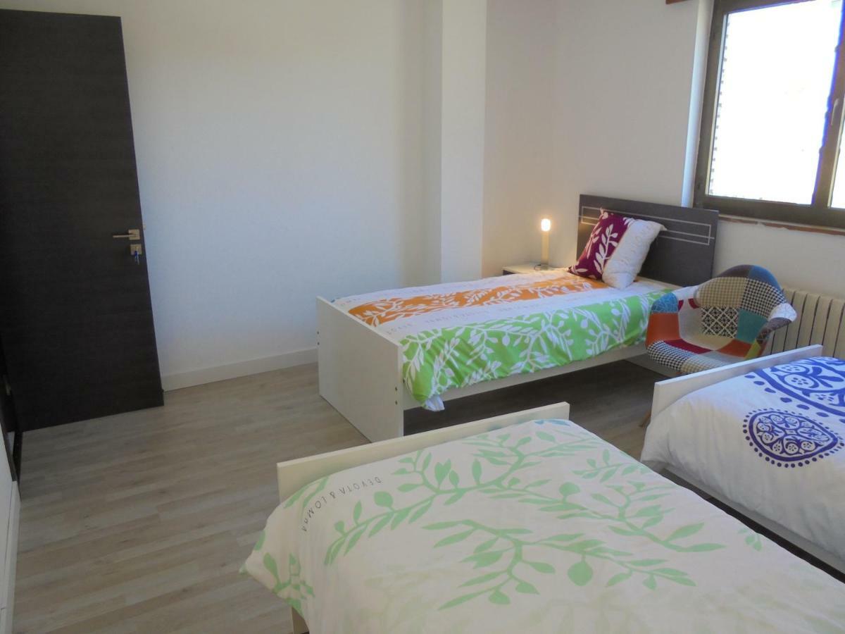 פונפרדה Jaen Apartment מראה חיצוני תמונה