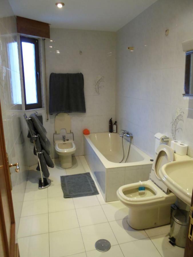 פונפרדה Jaen Apartment מראה חיצוני תמונה